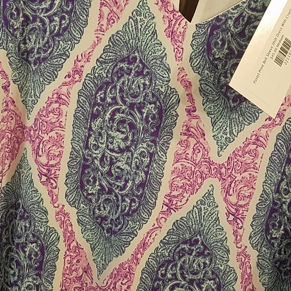 Dress - Picture 5 of 5